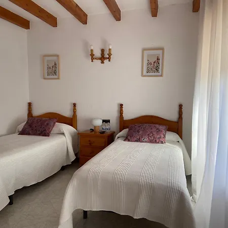 Guest house Cholo *