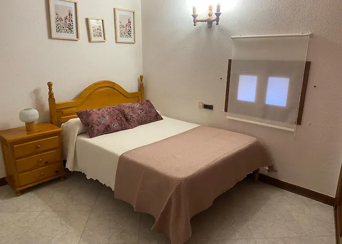 Cholo Guest house 3*